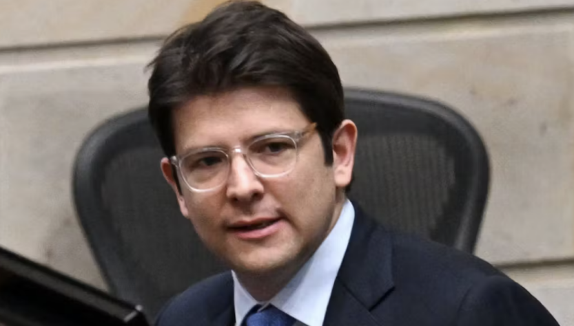 Miguel Uribe Turbay continúa en estado grave tras ataque armado en Bogotá